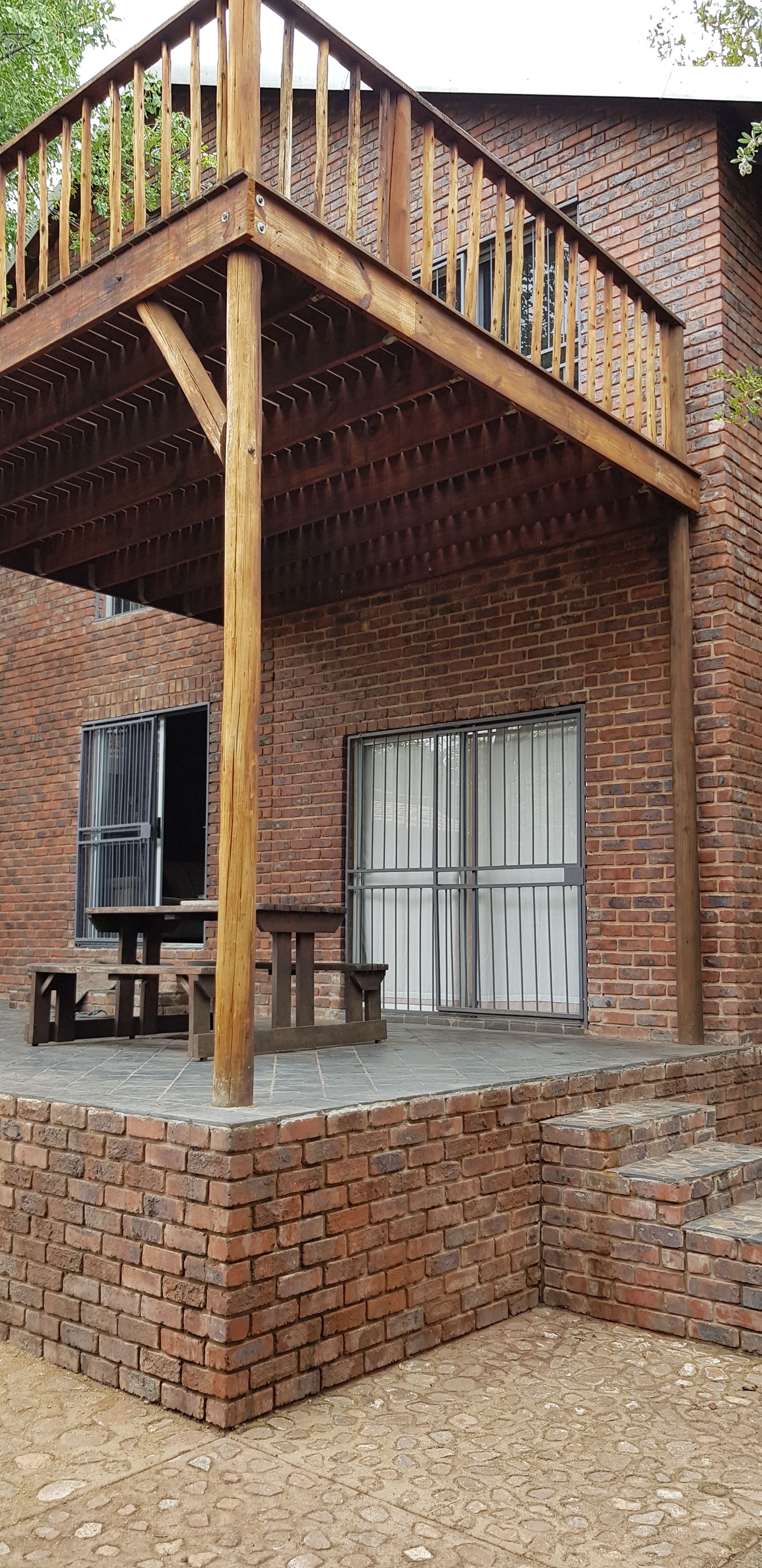 Marula Lodge - Deck Side